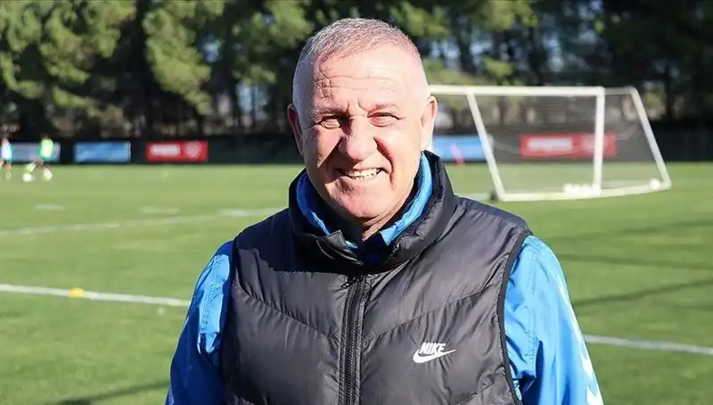Ankaragücü'nde Sürpriz Değişim: Mesut Bakkal Görevden Alındı