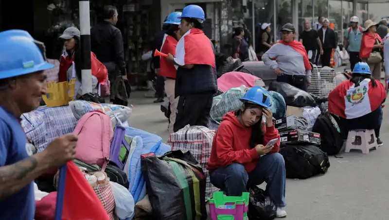 Peru'da Madenciler Sokaklara Döküldü: Protestolar ve talepler neler?