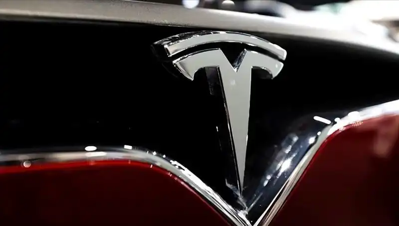 Tesla Türkiye'de Model Y Satışları İçin Tarih Verdi!