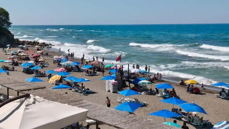 Akçakoca'da Denizde Yasağın Sebepleri ve Etkileri