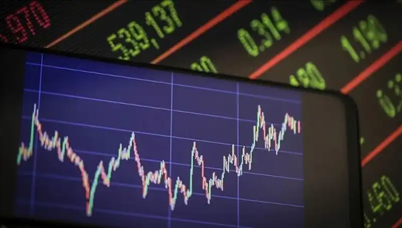 Yatırımcılar Teknoloji Hisselerine Yöneliyor: Piyasalar Ne Anlatıyor?