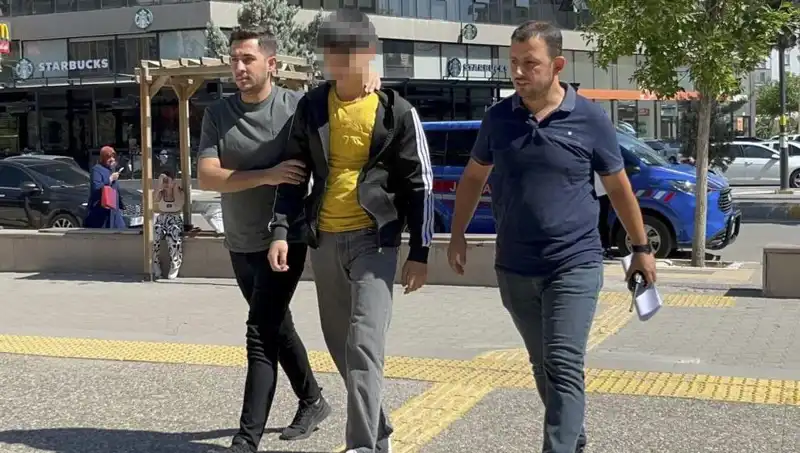 Tartışma, Kardeşi Bıçakla Yaralamasıyla Son Buldu: Detaylar Ortaya Çıktı