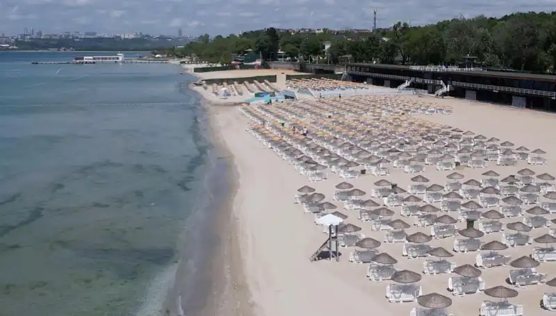 İstanbul Plajlarında 2025 Giriş Ücretleri Belli Oldu: Sarıyer, Florya ve Adalar