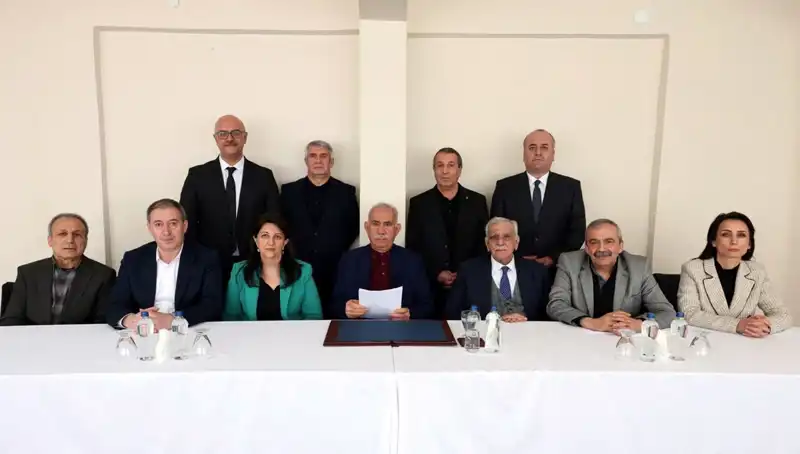 PKK'nın Fesih İlanı Sonrası Terörsüz Türkiye Süreci Nasıl Şekillenecek?