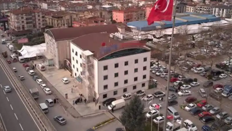 Özel Hastaneye Deprem Mührü: İnşa Sürecinde Ne Oldu?
