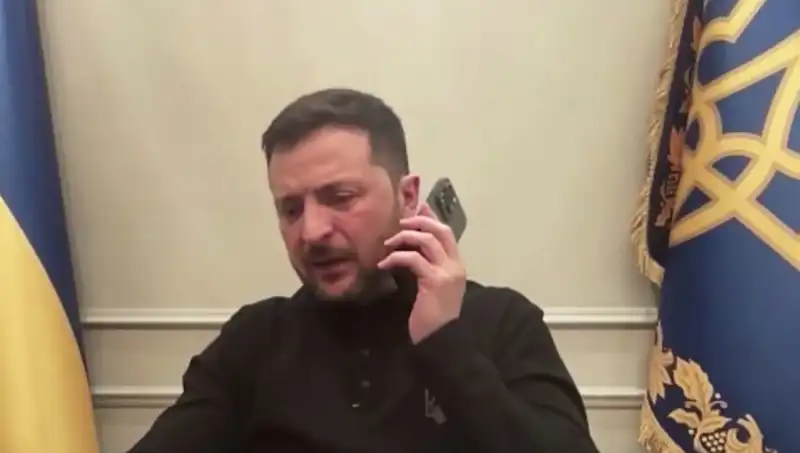 Zelenski’yi Trump gibi arayan Macron: Bunun arkasında ne var?