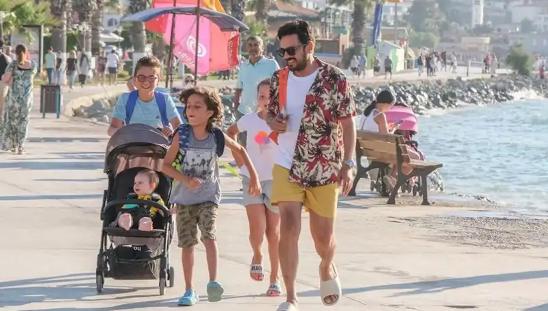 "Ne Olacak Halim" Filminde Parlayan Yıldızlar ve Dikkat Çekici Hikaye