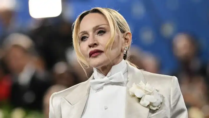 Madonna’nın Yeni Diyeti: Kanseri Yenmeye Yardımcı mı?