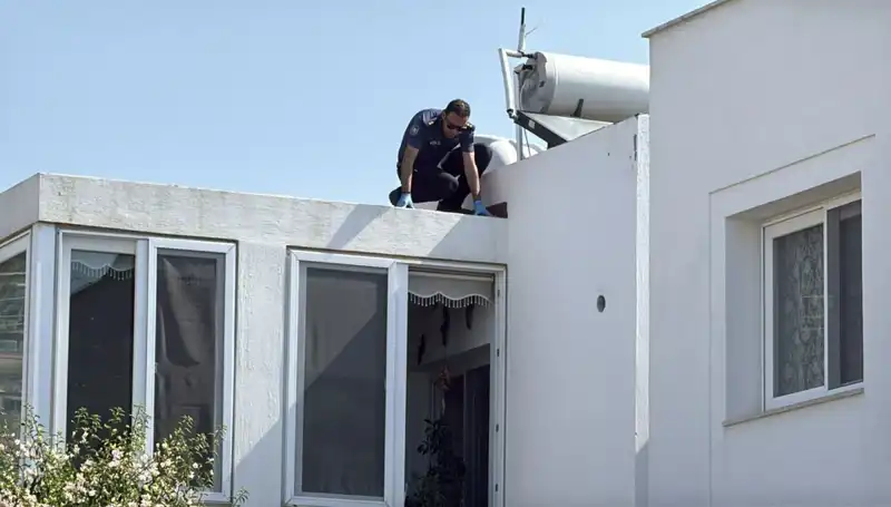 Bodrum'da Çatıdan Düşen Emekli Polis Hayatını Kaybetti: Detaylar Şoke Edici